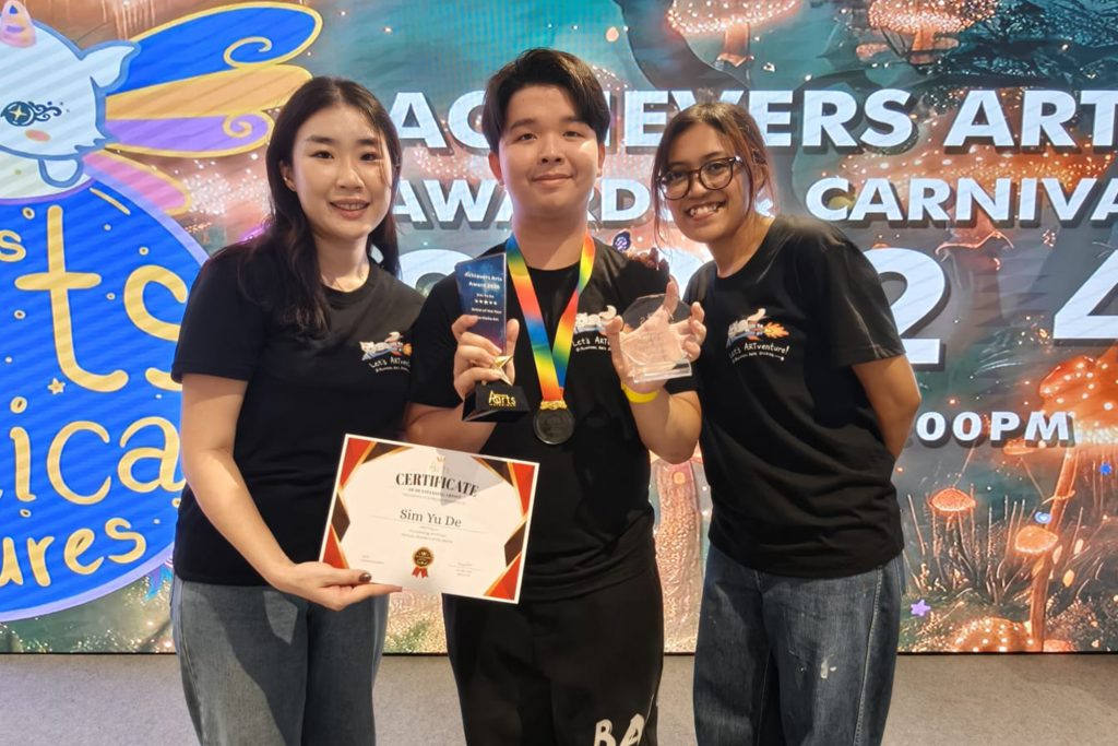 How YouthSpace Helped YuDe Pursue His Passion for Art